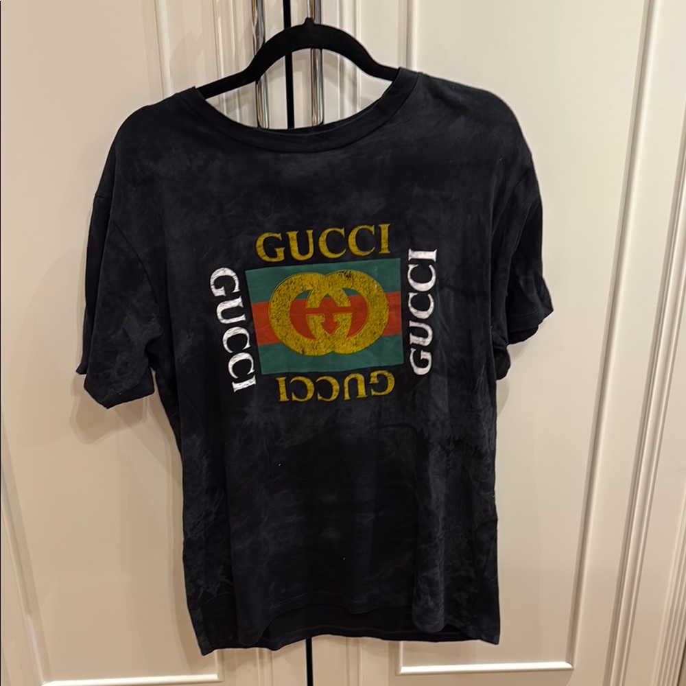 Gucci Black T-Shirt with Multicolor Logo